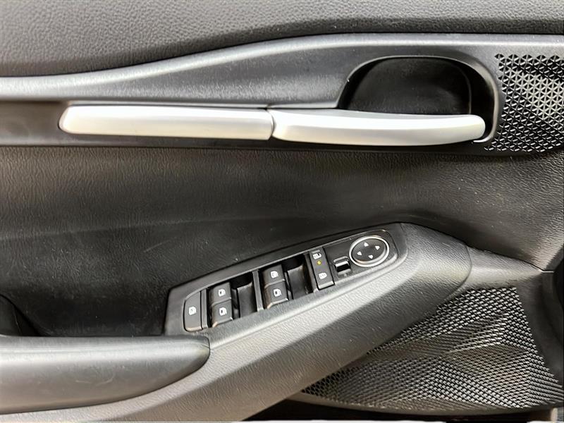 kia Seltos 2024 - 20