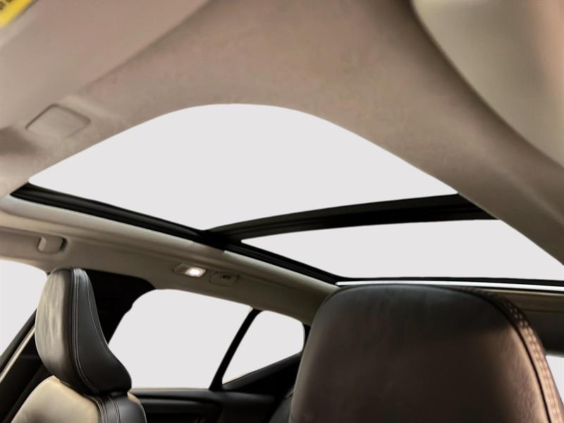 volvo XC40 2023 - 10