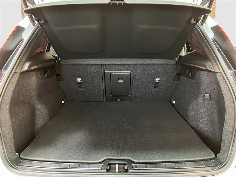 volvo XC40 2023 - 13