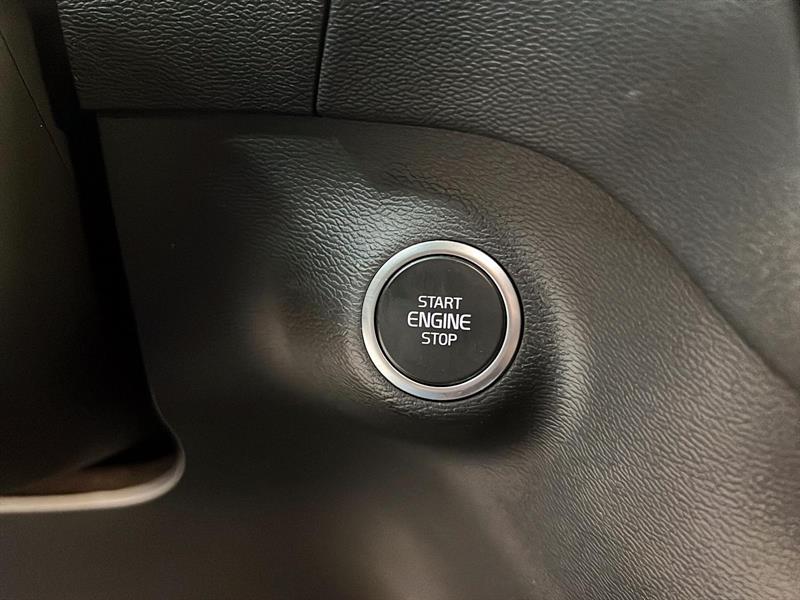 volvo XC40 2023 - 20