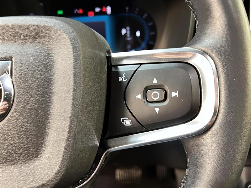 volvo XC40 2023 - 21