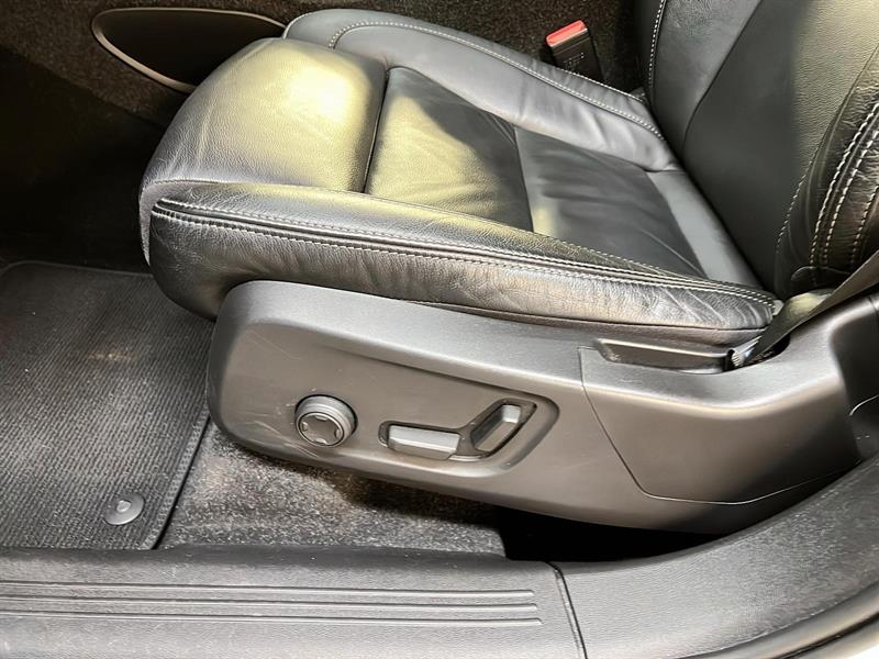 volvo XC40 2023 - 26