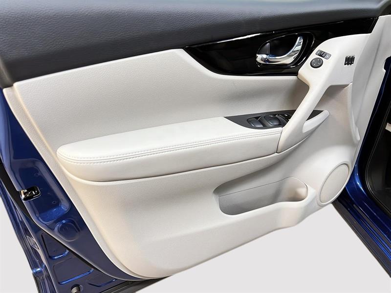 nissan Qashqai 2022 - 25