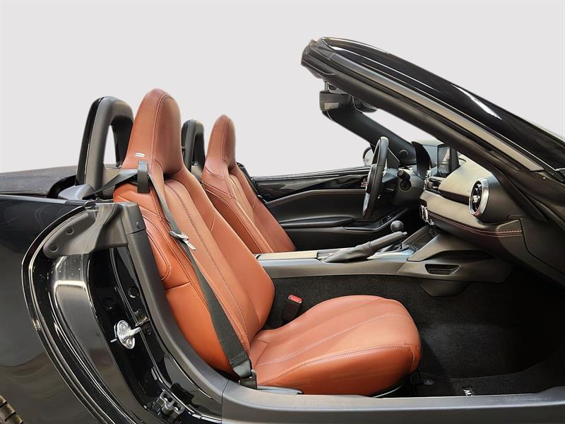 mazda MX-5 2022 - 11