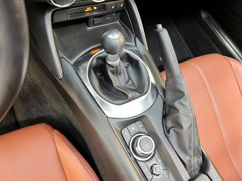 mazda MX-5 2022 - 15