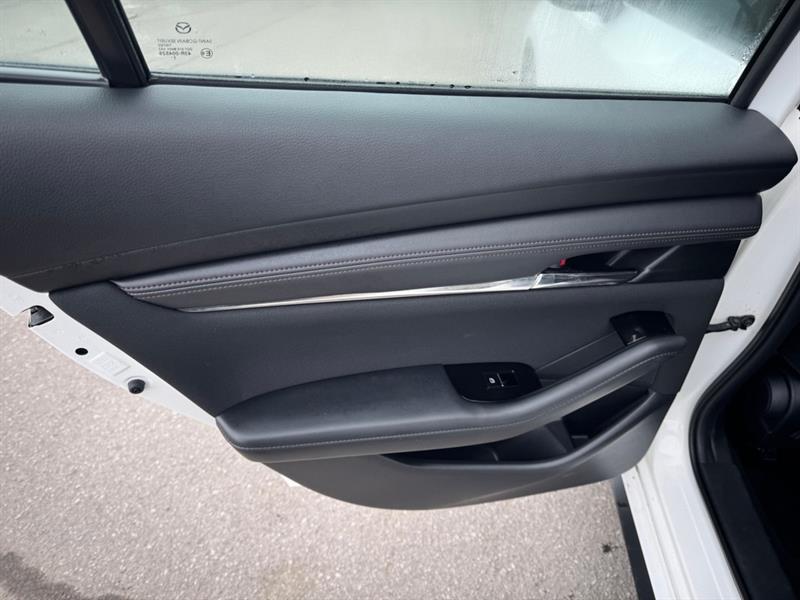 mazda Mazda3 2020 - 18