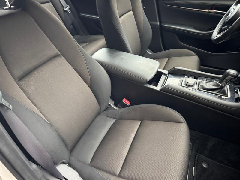 mazda Mazda3 2020 - 22