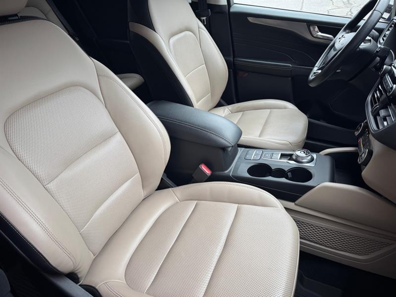 ford Escape 2021 - 23