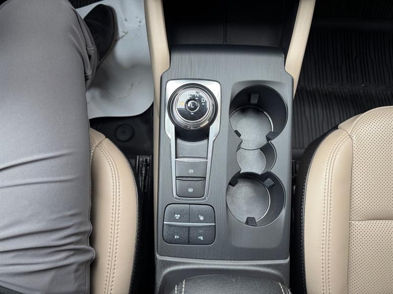 ford Escape 2021 - 29