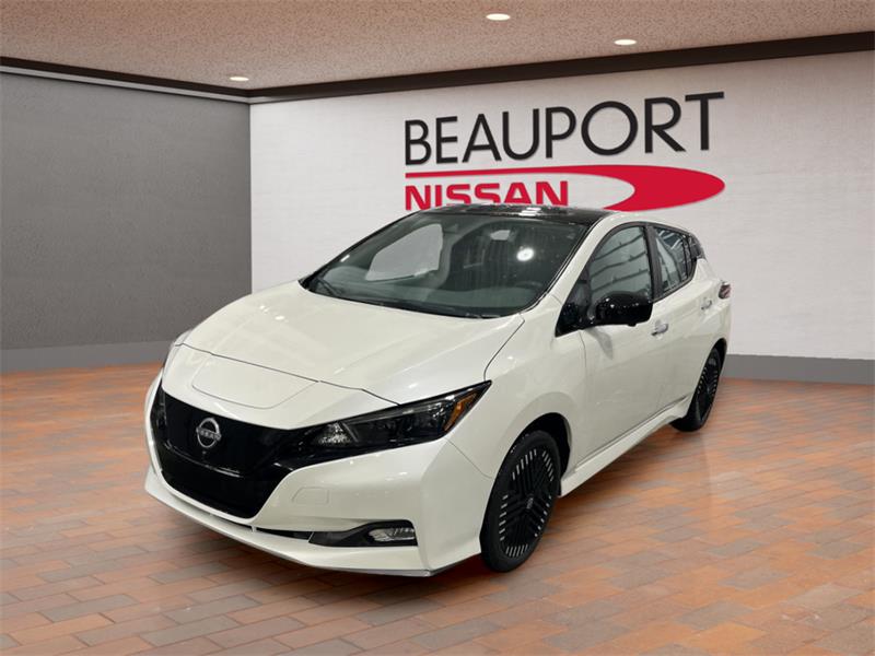 nissan LEAF 2025
