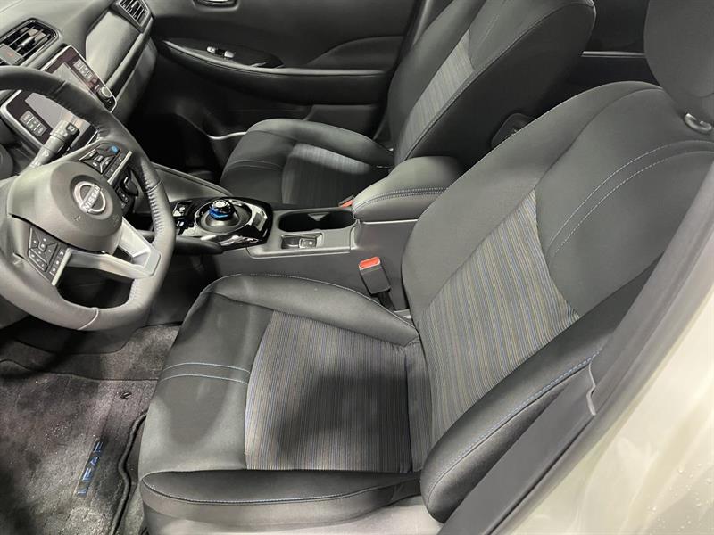 nissan LEAF 2025 - 11