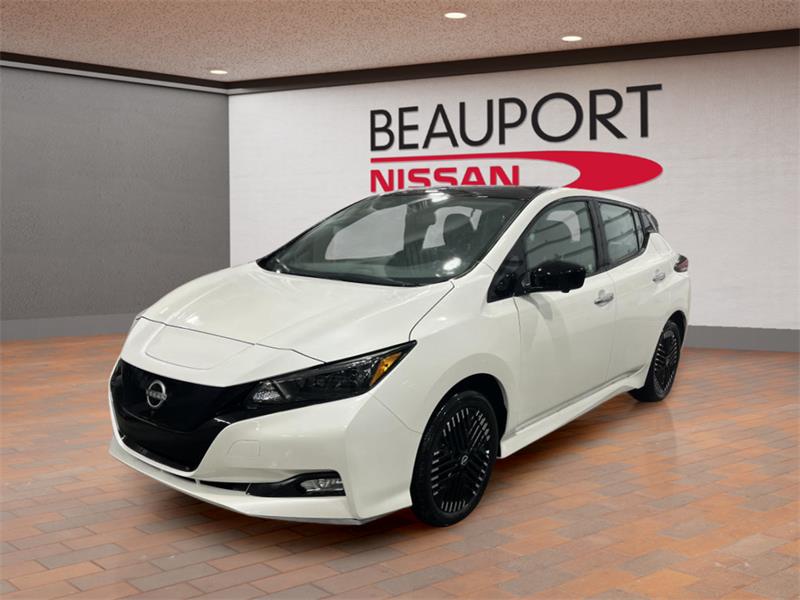 nissan LEAF 2025