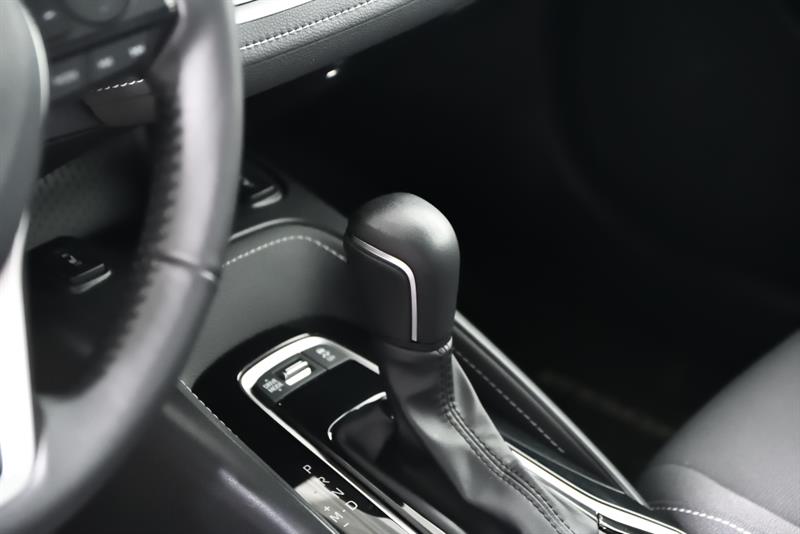 toyota Corolla Hatchback 2023 - 13