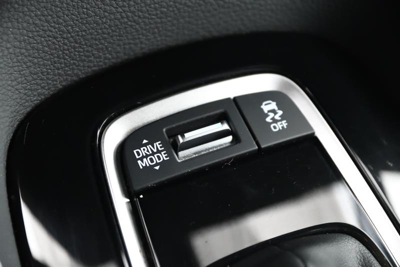 toyota Corolla Hatchback 2023 - 23