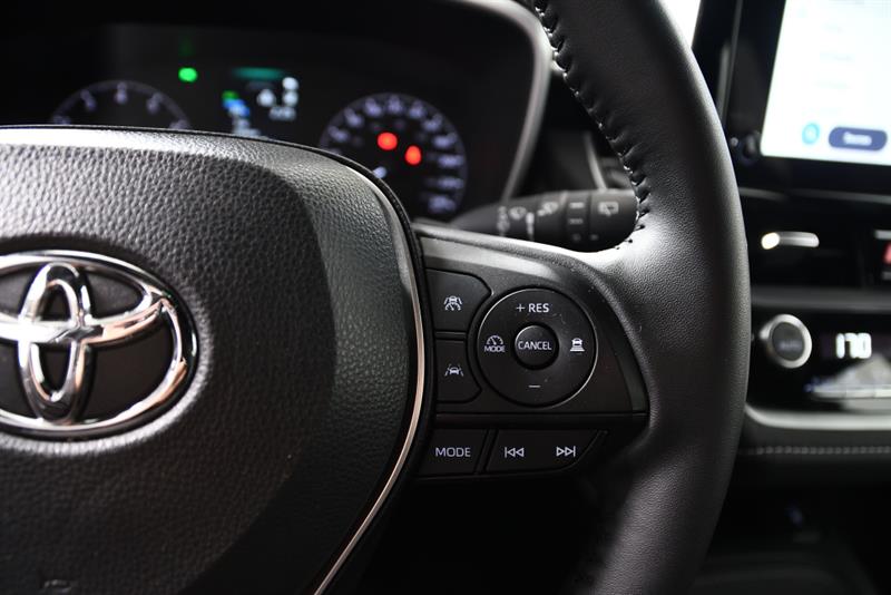 toyota Corolla Hatchback 2023 - 25