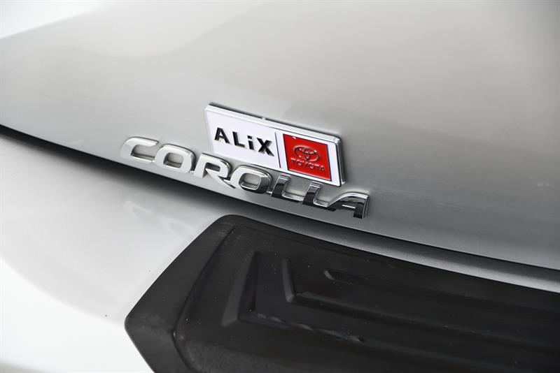 toyota Corolla Hatchback 2023 - 6