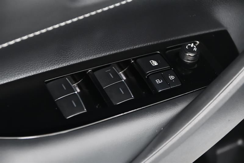 toyota Corolla Hatchback 2023 - 14