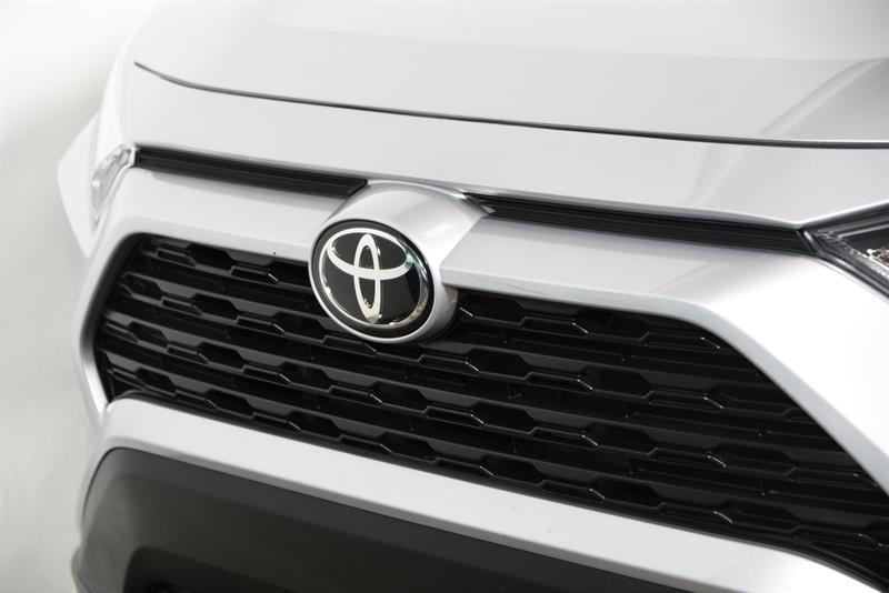 toyota RAV4 2022 - 8