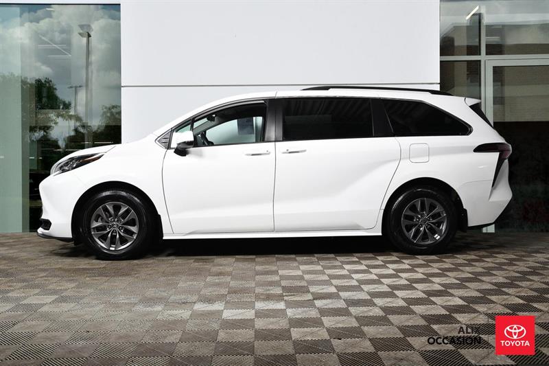 toyota Sienna Hybrid 2023 - 3