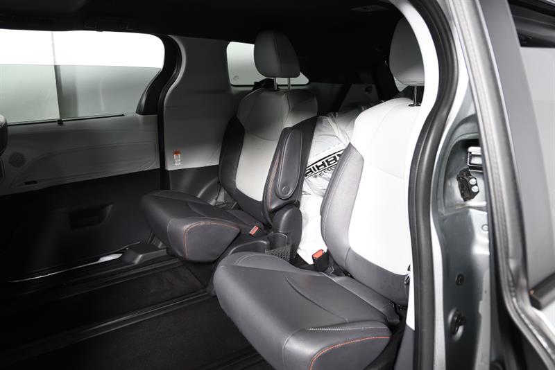 toyota Sienna Hybrid 2024 - 17