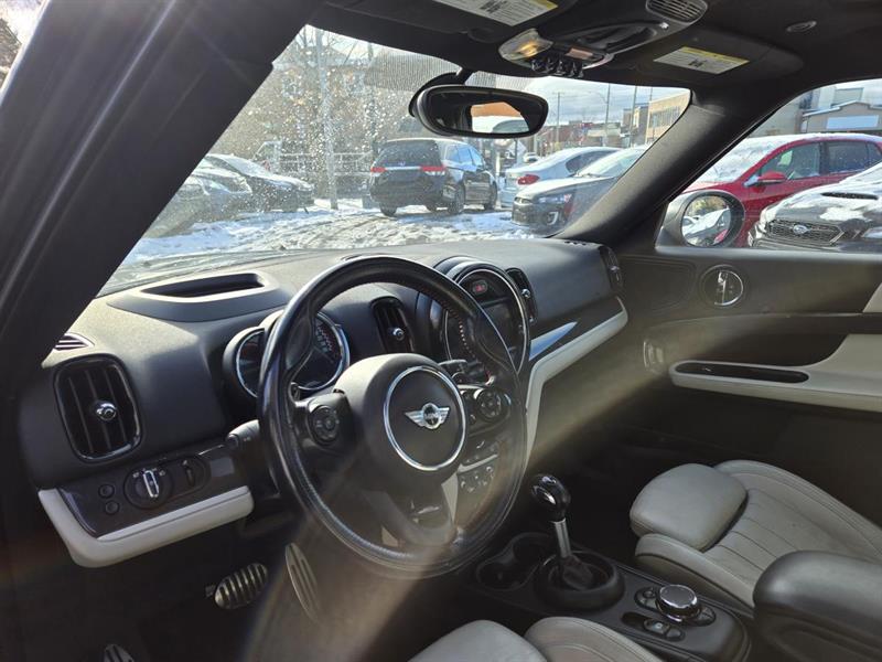 mini Countryman 2018 - 15