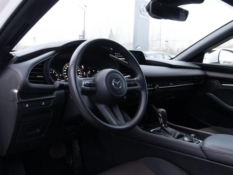 mazda Mazda3 2021 - 12