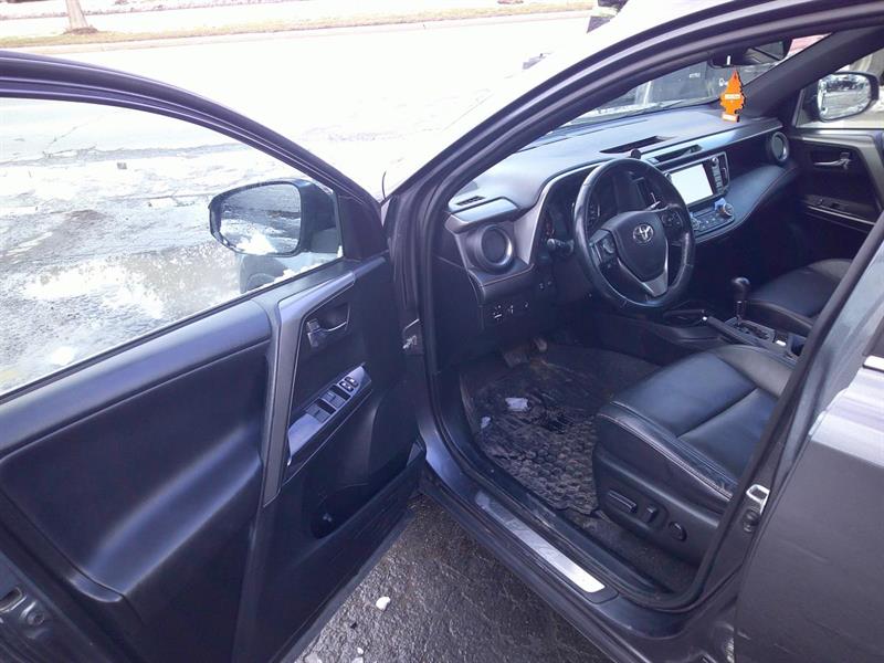 toyota RAV4 2016 - 12