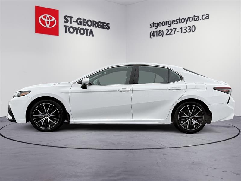 toyota Camry Hybrid 2024 - 16