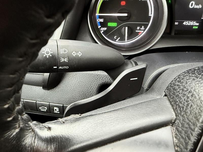 toyota Camry Hybrid 2024 - 32