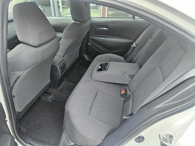 toyota Corolla 2021 - 16