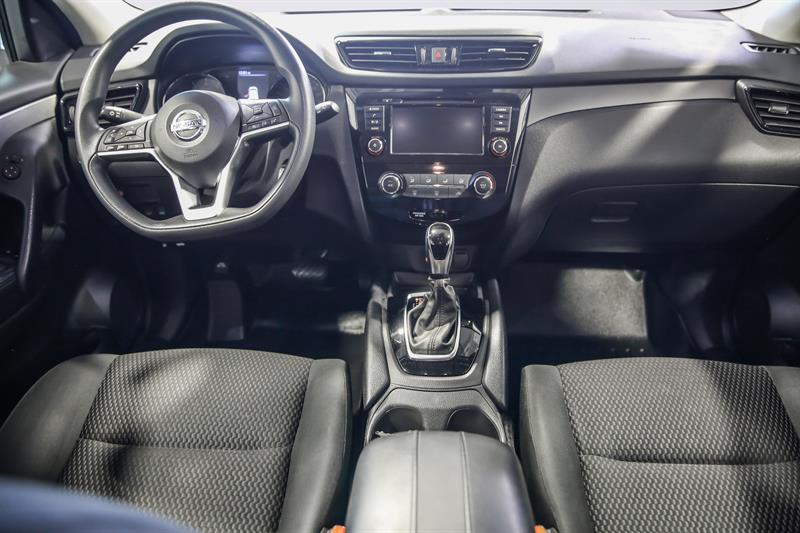 nissan Qashqai 2021 - 23