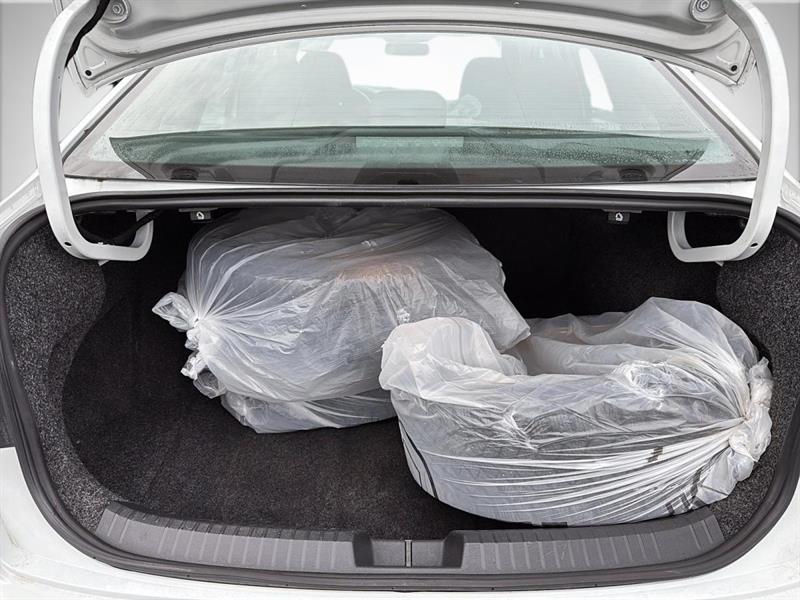 volkswagen Jetta 2019 - 9