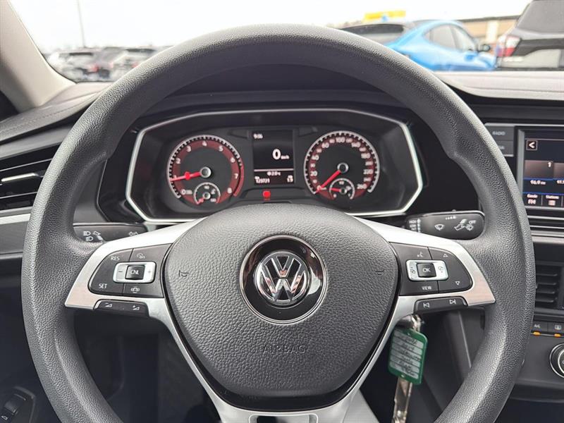 volkswagen Jetta 2019 - 13