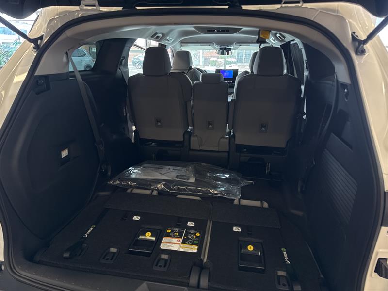 toyota Sienna 2025 - 10