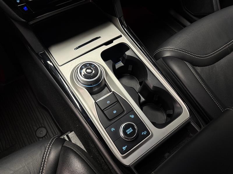 ford Explorer 2022 - 19