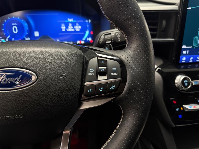 ford Explorer 2022 - 21