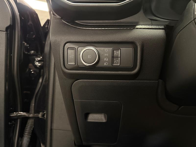 ford Explorer 2022 - 23