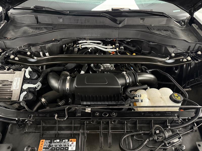 ford Explorer 2022 - 31