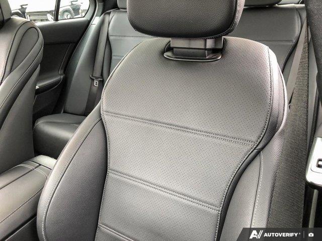 mercedes-benz C-Class 2024 - 19