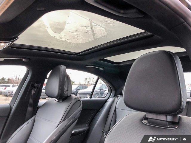 mercedes-benz C-Class 2024 - 25