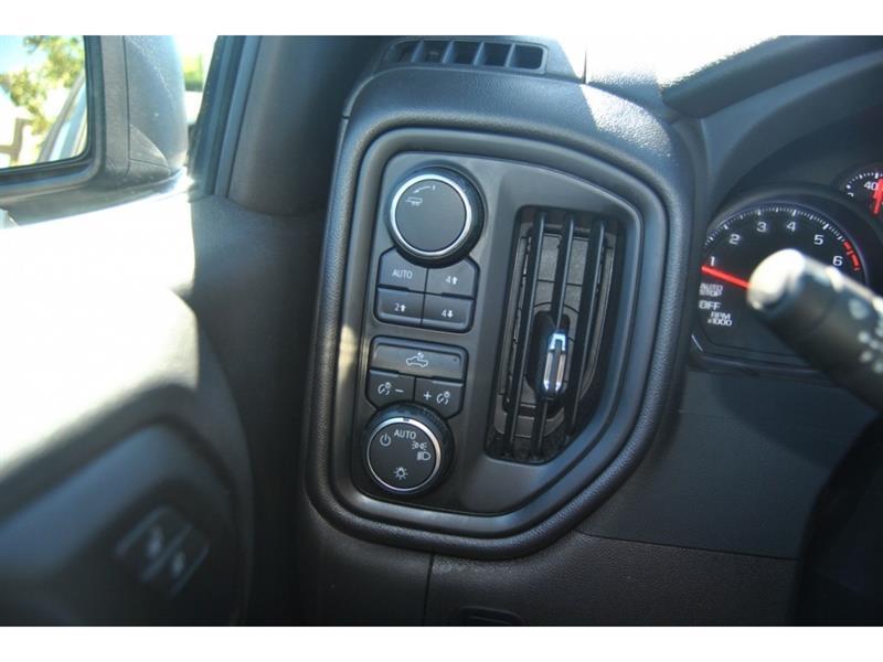 chevrolet Silverado 1500 2024 - 22