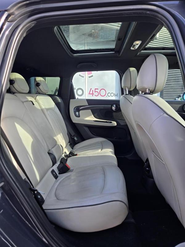 mini Countryman 2018 - 12