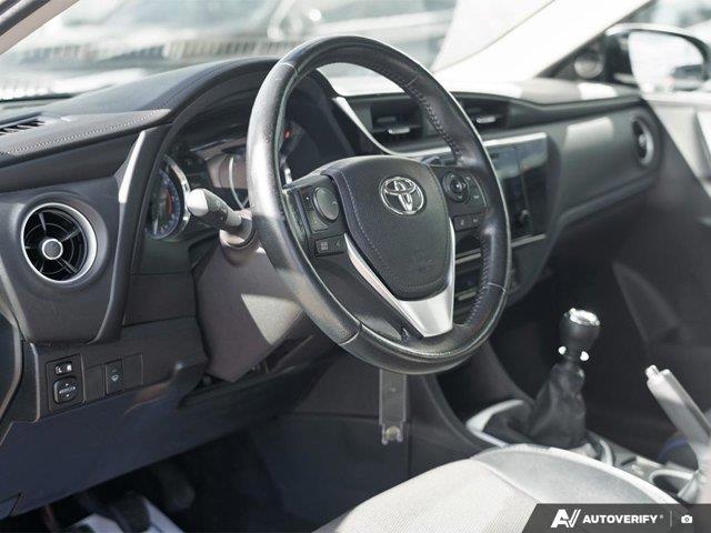 toyota Corolla 2019 - 13