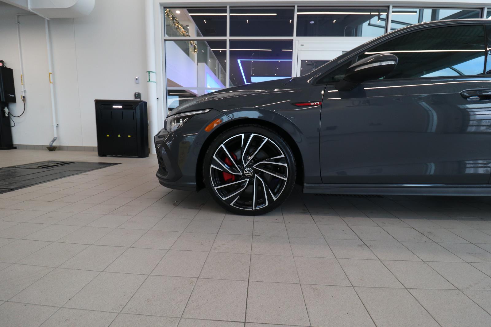 volkswagen Golf GTI 2022 - 8