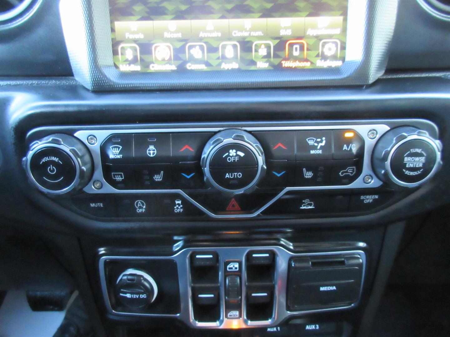 jeep Wrangler 2022 - 17