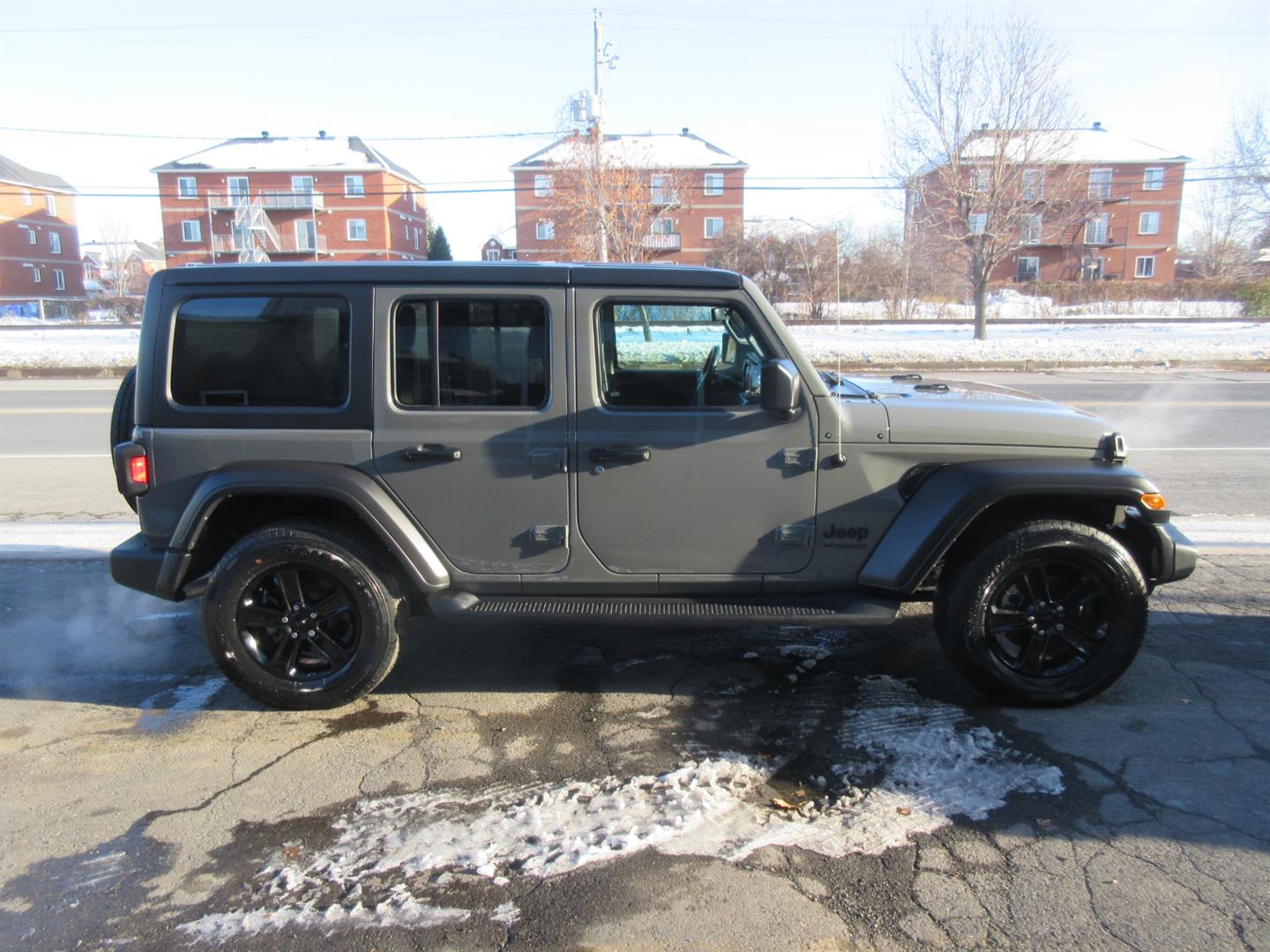 jeep Wrangler 2022 - 12
