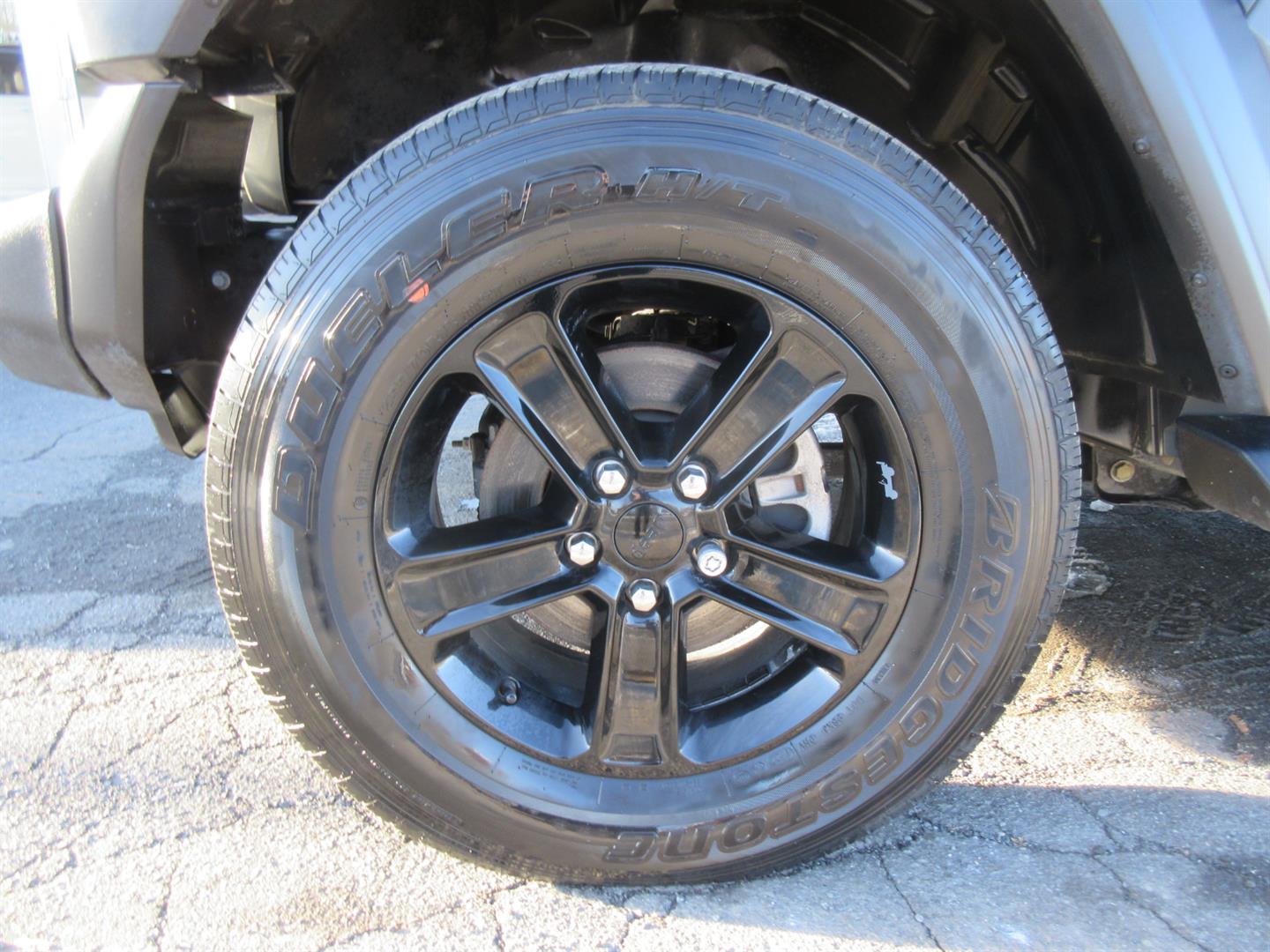 jeep Wrangler 2022 - 16