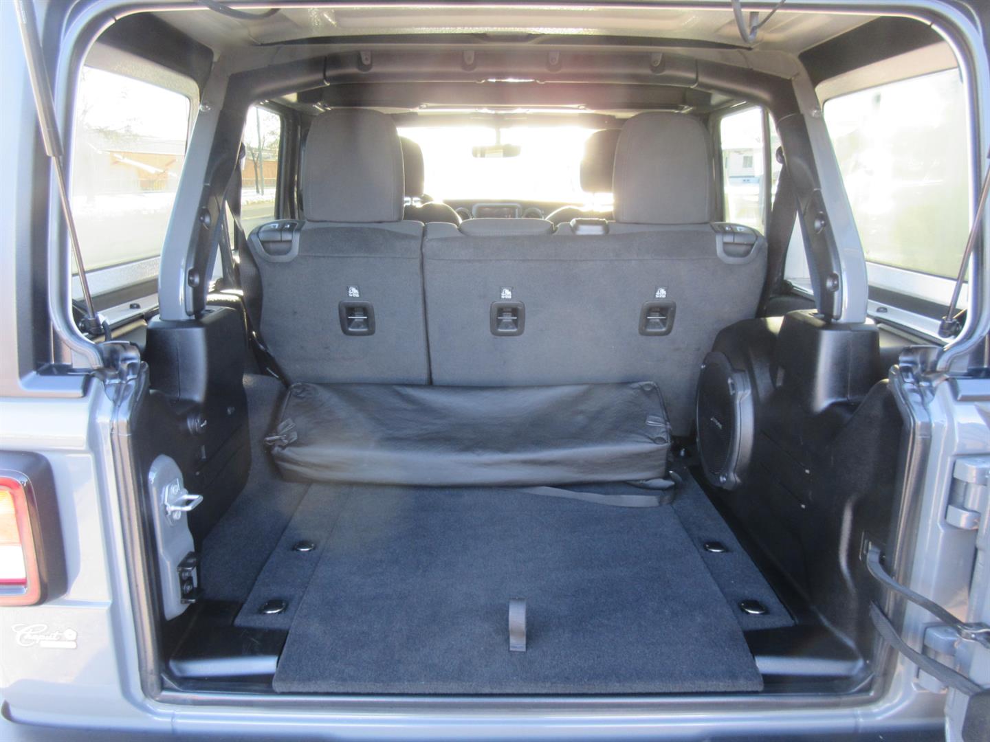 jeep Wrangler 2022 - 24