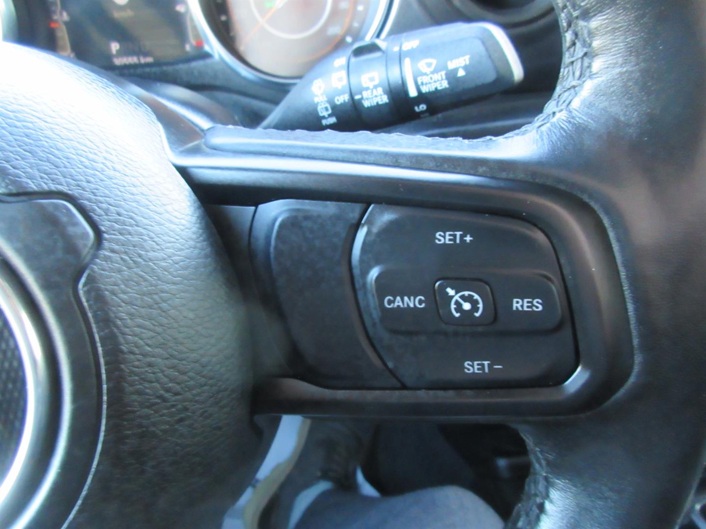 jeep Wrangler 2022 - 29