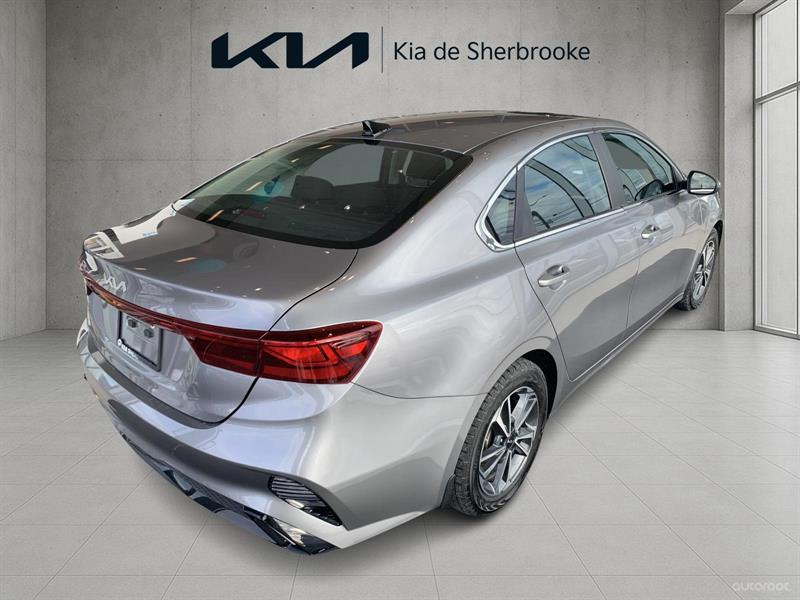 kia Forte 2024 - 3